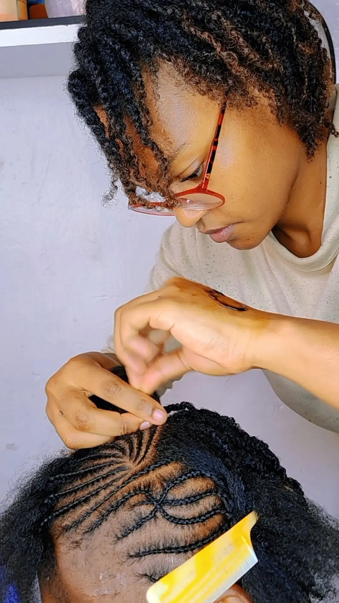 two strand twist with extension how to flat twist for beginners two strand twist women best twist for short hair 2 strand twist women twist hairstyles natural hair mini twists on short 4c hair two strand twist braids #myleyhairstylist #twostrandstwist #protectivestyles #protectivehairstyles #twistout #minitwists 