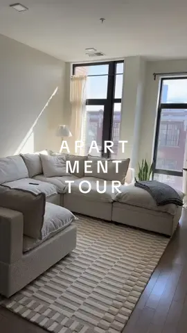big girl apartment tour!! that desperately needs color!! #apartmenttour #apartmentdecor #housetour 