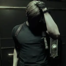 im obsessed with leon idle animation edits |scp: solitude.vsp | @𝐯𝐞𝐫𝐨𝐧𝐢𝐜𝐚ᯓ★ #leonkennedy #leonkennedyedit #residentevil #residenteviledit #re4remake #re4r #fyp #foryou #a4thursrifle 