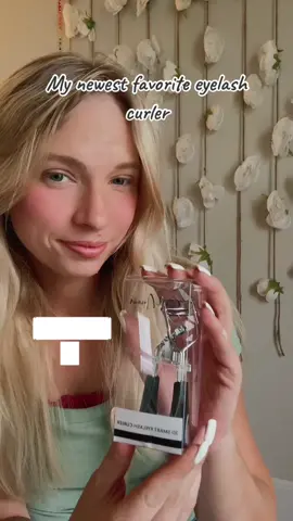 @CillamourBeauty #eyelashes #eyecurler #eyelashcurlerhack #makeup #cosmetics #eyes #TikTokShop 