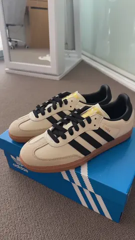 Cop or drop? Definitely a COP! I've been eyeing to buy the white one but this new cream white colorway of Adidas Samba OG is super pretty in actual so I got this one instead 🥹😍 Must have! Bought it in adidas app for $144 AUD with my UniDays (if you're a student, use UniDays discount code). Retail price — $180. #Adidas #adidassamba #fyp #australia🇦🇺 #internationalstudent #foryou @adidas 