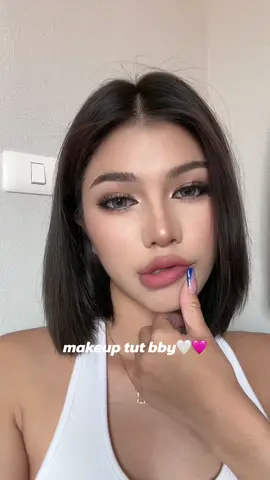 💗 #makeuptutorial #grwmmakeup 