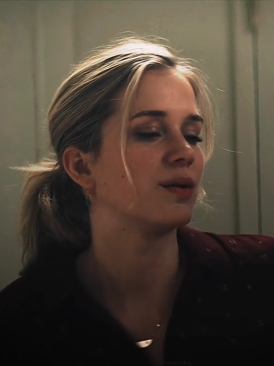 yes please || #guineverebeck #elizabethlail #iloveelizabethlail #netflixyou #fypシ  || <3