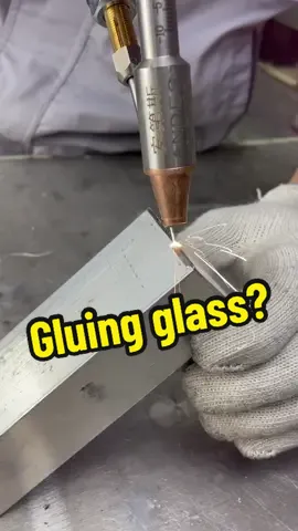 Oh,my God.it’s like glue.#laserweldingmachine #aluminumalloy #decompression 