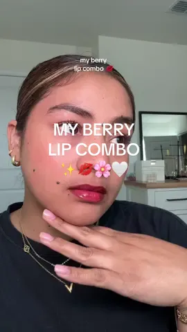 i dont have big lips, but i love a good lip liner that enhances my lips and makes them look a little more plump than what they are ✨💋🫶🏼🤎  @r.e.m. beauty “ablibs” lip liner  @maccosmetics “cork” lip liner @Clinique “black honey” almost lipstick  @Maybelline New York “taffy” lifter gloss #CapCut 
