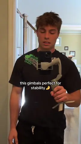 😱AI tracking tripod!? AND stability selfie stick? This is an investment if you make videos! #tiktokcreator #contentcreator #contentmusthaves #tiktokcreators #gimbal #aitracking #aitripod 