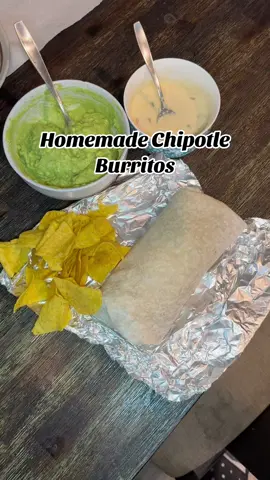 Copycat Chipotle Burritos made at home #copycatrecipe #chipotle #burritos #madeathome #homecooking #freshfood #homemadefood #foodtiktok #FoodTok #Foodie #fyp #viralrecipe #trending 