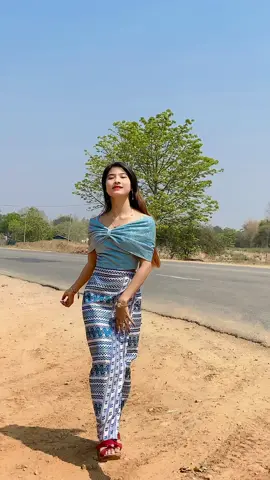 ကြင်နာ​တာတွေဖော်ထုတ်မပြ🤪#ငွေကြယ်ပွင့်စားသောက်ဆိုင်နေပြည်တော်မြို့ရှောင်လမ်း💁🏼‍♀️💚💙 #ရောက်ချင်တဲ့နေရာရောက်👌 