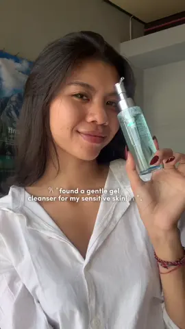 falling in love with this gel cleanser!🥹🩵#skincareroutine #gelcleanser #Lifestyle #skincare #foryoupage #fyp 