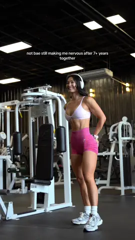 dont look at me like that 🥹 #gymcrush #gymcouple #coupletok #couplegoals #gymshark #fyp 