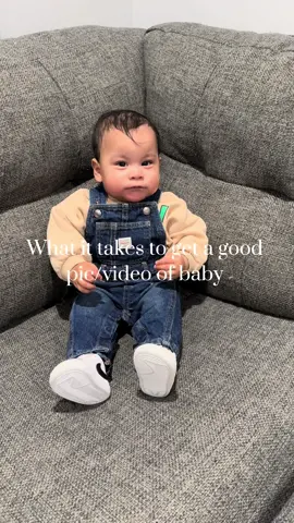 Mom struggles 😅👌🏼  #babyhacks #momlife #fyp #ftm #babyboy #babypictures 