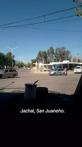 llegando a San Juan. #sanjuanino  #neñoooo #zonda #mendocino #semitas #sopaipillas 