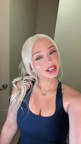 👩🏻‍🦳