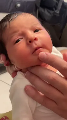 She was only like 6 days old 😭😭😭😭 