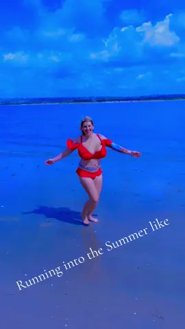 Cant wait till summer #SpringBreak2024 #Fyp #ForYouPage #Bounce #BikiniBabe #RedBikini #BettyBoop #BeachBabe #SanDiego #HappyPlace #viralvideo #Bluey 