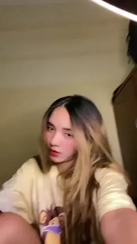 Yaank, ini hanya sekedar lagu saja. 