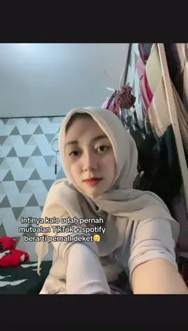 “Eh spotify km apa?”  Mutualan yu WKWK