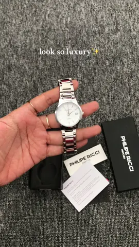 definisi jam tangan mewah yg sesunguhnya😍 #philipericci #jamtangancewek #kadocewek #jamtanganrantai 