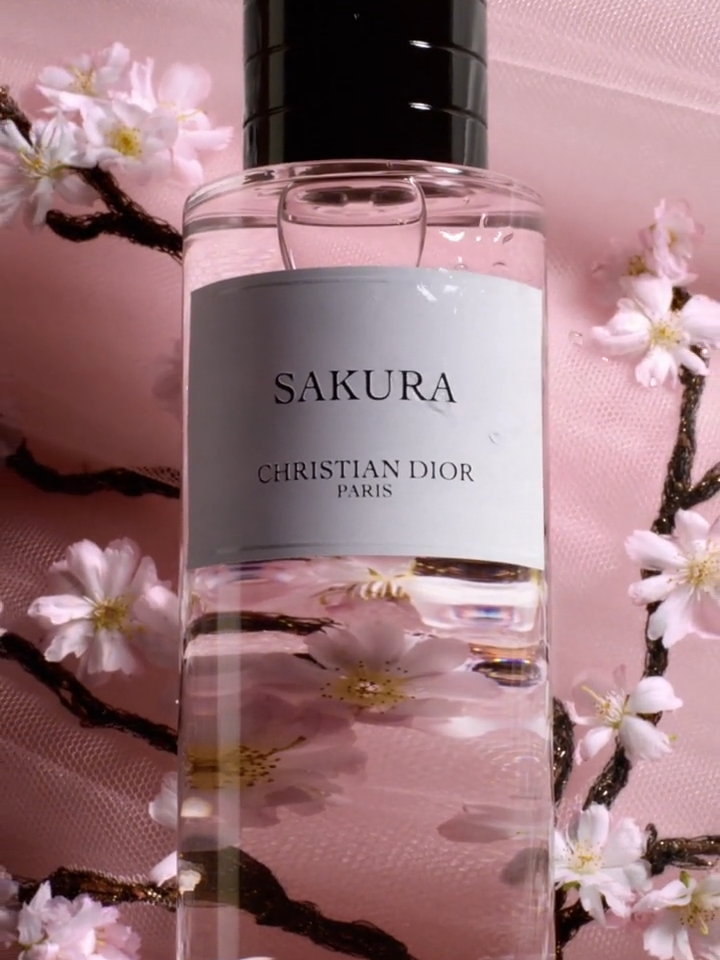 Envision cherry blossom petals gracefully dancing in the breeze, resembling a delicate veil of tulle, illuminated by the sun’s gentle rays. Embroidered with an almond accord, Sakura achieves a perfect balance, unveiling a fragrant silhouette of elegance and refinement. #DiorBeauty #DiorParfums #DiorLaCollectionPrivee