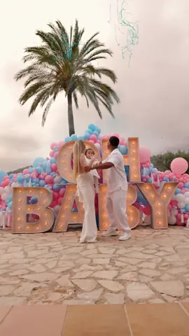 Oh baby ya estaa aqui!💙 Tus papis y tu hermana mayor están deseando conocerte 💘
