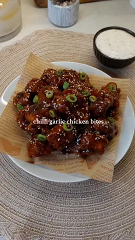 Chilli garlic chicken bites 😋 Ramadan recipes🌙 #chickenbites #chickenrecipe #iftarrecipe #dinnerrecipe #EasyRecipe #quickrecipes #easytofollowrecipes #cravings #friedchicken #koreanfriedchicken #saucychicken #Ramadan2024 #FoodTok #foods #FoodLover #viralll #cookingtok #cooking #spicychicken #chicken #chickenlover #foryourpage #fypシ #fyp 