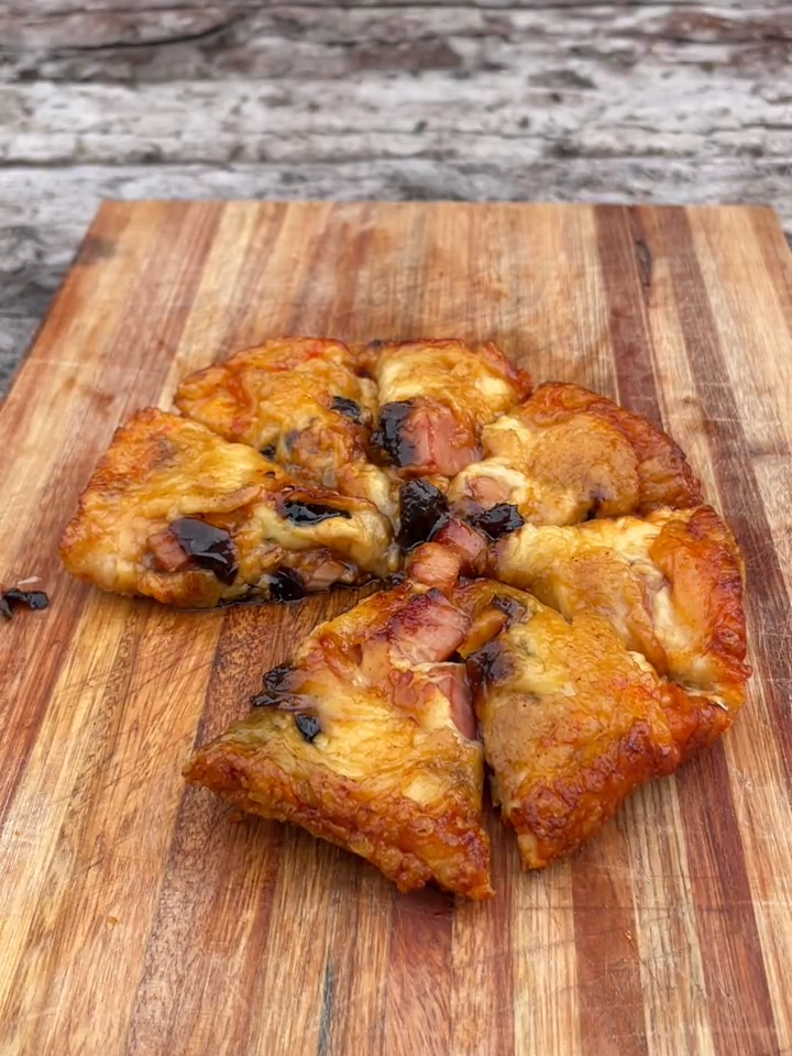 Bacon and sun dried plums stuffed provolone or provoleta! 🔥 #cheese #provoleta #openfirecooking #openfire #openfiregrills #alfrugoni #alfrugonichimi #foryou