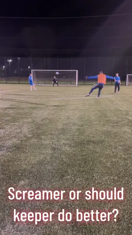 A doc screamer or a billy blunder? #irishleague #football #playrfitpil #portstewart #footballtiktok #avec #uhlsport #portstewart 