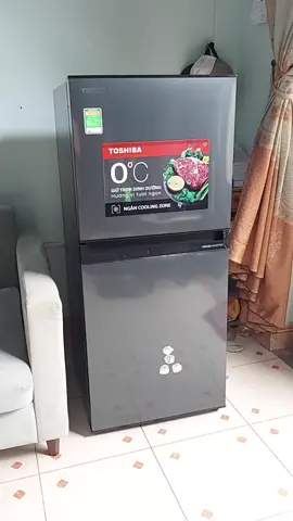 Tủ lạnh Toshiba 180lit inverter  mới cóng cạnh #tulanhtoshiba #thanhlytulanh #tulanhcuhcm #documaile
