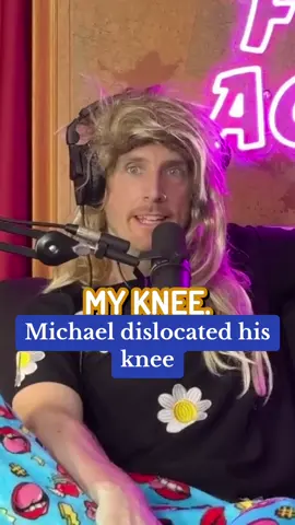 Ambulances to come anymore in Australia #martyandmichael #fullyactual #fullyactualpodcast #martyandmichaelfullyactual #comedy #podcast #storytime 
