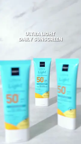 Ultra Light Daily Sunscreen juara sunscreen seringan itu!☀️ Itu karena Ultra Light Daily Sunscreen memiliki tekstur light watery yang menyerap dalam 20-an detik! Sat-set bikin kulit jadi plumpy🧏🏻‍♀️ Go grab yours now!🛍️ #Scarlett #sunscreen #suncreenviral #sunscreenreview #fypシ 