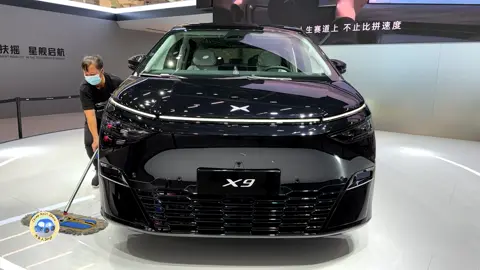 The New 2024 XPeng X9 MPV EV Walkaround—2023 Guangzhou Motor Show