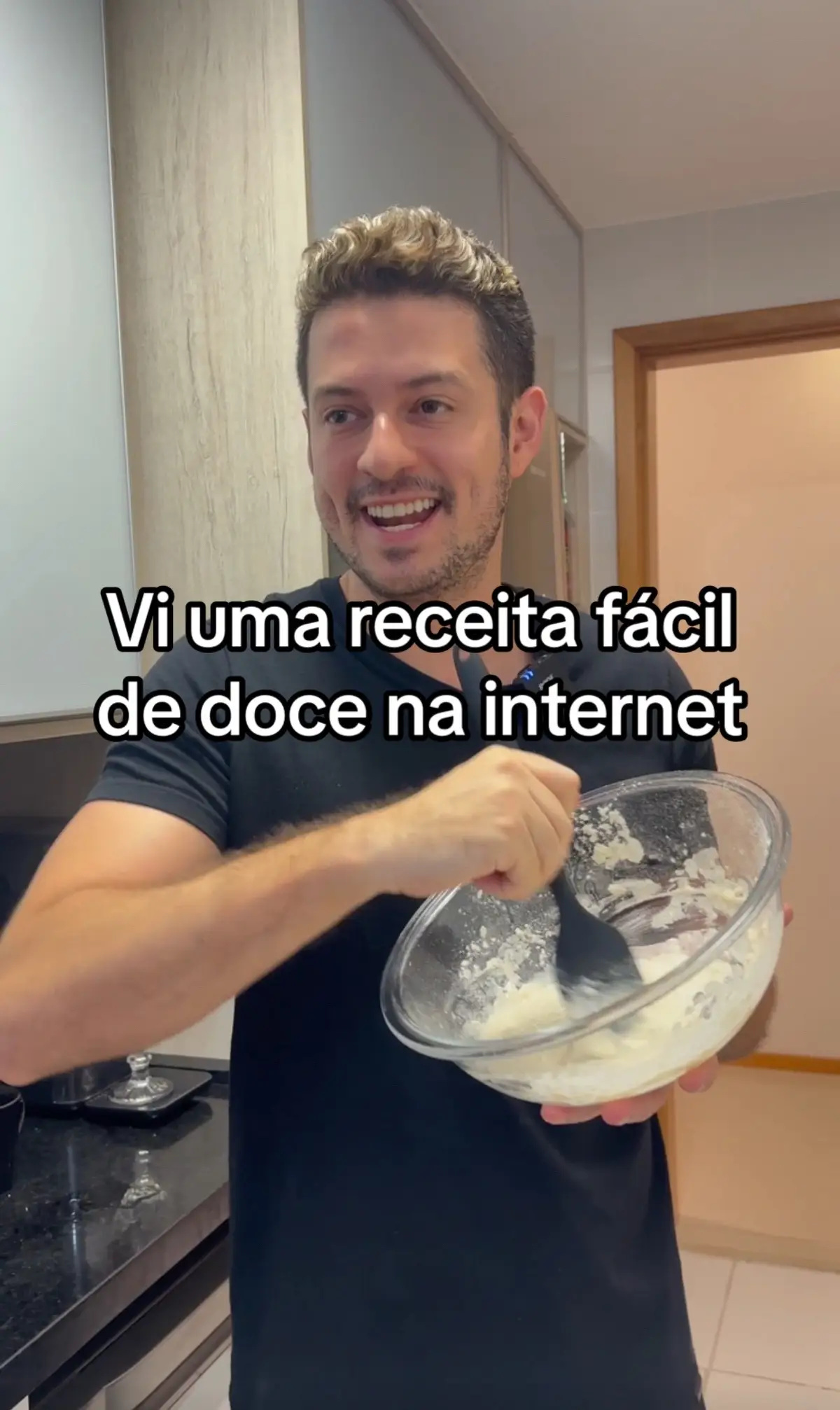 Quem nunca tentou fazer aquela receita que parece facil mas que no final dá tudo errado #HumorNoTikTok 