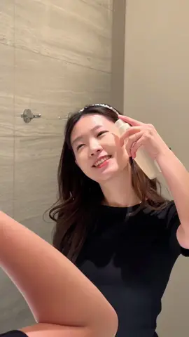 Gentle Cleansing Oil dari Sulwhasoo handal dalam hapus makeup dan debu tanpa ninggalin residu serta bisa membersihkan kotoran sampai ke dalam pori-pori. Drop comment below, kamu uda pernah coba? #kbeauty #SulwhasooID
 #설화수 #Sulwhasoo #gentlecleansingoil #gentlecleansingfoam