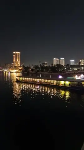 سحر ليل القاهره الجميل 🤩 من أجمل مناظر القاهرة ليلا، المراكب النيلية المضيئة والبنيات التى تضوى بالأنوار ليلاً بشوارع وسط البلد، والكبارى التى تمر فوق نهر النيل. صلي علي النبي وقولي يتابعني منين 🤗🤠🤭🤗😃 #Cairo_Egypt