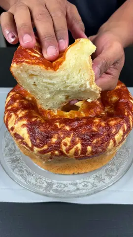 Bolo pão de queijo rapido e fácil  #bolo #paodequeijo #foryou #viral #reels #receitas 
