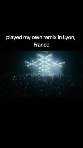 people were singing along 💜 video by thesndoctor #dj #rave #ballin #remix #dnb #lyon #ravetok #techtok #techno #lyon #pourtoi #foryou #fyp #fypシ゚viral 