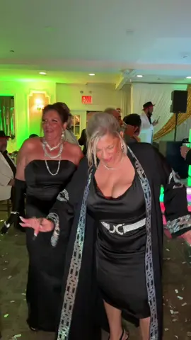 Hi amd Chanels wedding NY #bobbydo7777 #gypsydaning #gypsywedding 