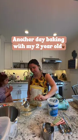 One of my favorite things to do with my daughter is bake together! 🍪🤎 Baking has always been something I love to do, and it’s a sort of therapy for me helping me stay present and not let my brain wander which I need as an over thinker🙈 Yesterday Artemis said to me “Mama let’s bake a cake” (in Greek obvi lol «μαμά να ψήσουμε ένα κέικ») so we did just that! She got her apron and I put mine on and we made a lemon loaf 🍋😍 The fact that Artemis loves baking warms my heart so much 🥹🫶🏼 #bakingtherapy #mommydaughtertime  #mommydaughtertiktok #mommydaughter #nycmama #nyctoddler  #viral #viralvideo #fyp #foryou #greekmom #ελληνιδαμαμα #μαμα #toddlerlife #momsover30 #millenialmom #lifewithatoddler  #ditlofatoddler #ditlofasahm #girlmama #girlmom #mamasofgreece #sahm #sahmlife #bakingwithatoddler #baking #μαμαδεστουτικτοκ #MomsofTikTok #mamasoftiktok #momtok