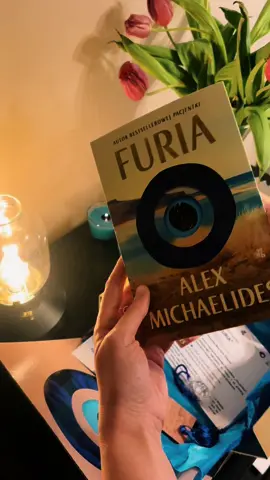 Dzisiejsza premiera!!! @wydawnictwo_wab  FURIA  - Alex Michaelides  Macie w planach? 🙂 #furia #alexmichaelides #wydawnictwowab #premiera #ksiazka #książka #grecja #thriller #bestseller #książkara #czytanie  