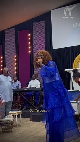 Plongeons ensemble dans cette atmosphère d’adoration, adorons ensemble le père qui est assis sur son trône de gloire.  Adore avec moi à travers cet extrait de vidéo. #orphelianjoya #adoration #Jesus #Dieu #CRN 