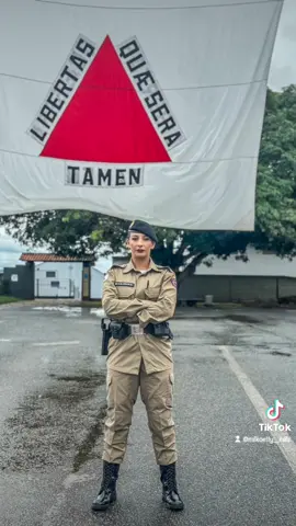 Não há montanhas que Deus não possa mover!!! 🙏✨👮 #policiamilitar #policialfeminina 