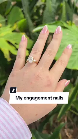 We started looking at rings after our big overseas holiday in July 2023… i filmed all my nail sets from then on until the big reveal 🥰 shout out to my friend @Leah Medutis for her 10/10 work every time 💕💅🏼 #engagementnails #biabnails #manicure 