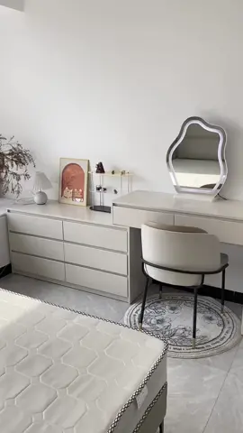 The space at the end of the bed should also be used well #dressing table #modern simple dressing table design # Bucket Cabinet Dressing Table # Furniture Factory 