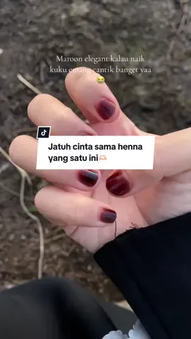 Nurinai emang yaa cantik banget lagi sekarang kuku aku#hennahalal #henna #fypシ #hennakuku #spillkukucantik #spillkuku 