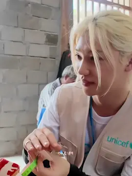 guardian angel 🪽 #leeyongbok #leefelix #straykids #kpopfypシ #unicef #unicefkorea 