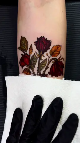 #fy #fyp #tattoosfy #tattooartist #tattooshop #allfemaletattoostudio #allfemaletattooshop #floral #floraltattoo #floraltattoodeisgn #patattooartist #pennsylvania #neotraditionaltattoo #illustrativetattoo #tattoos #tattoo #tattooartist #tattooideas #rose #rosetattoo #flowertattoos 