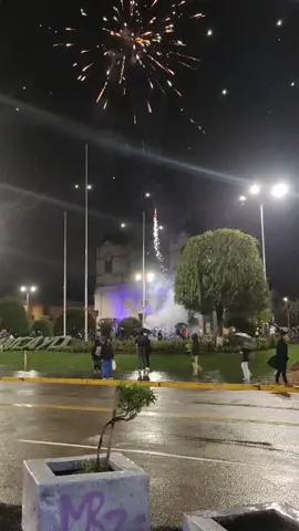 🥳 #semanasanta2024 #huancayo_perú🇵🇪❤ #parqueconstitucion #noche #viral #parati 