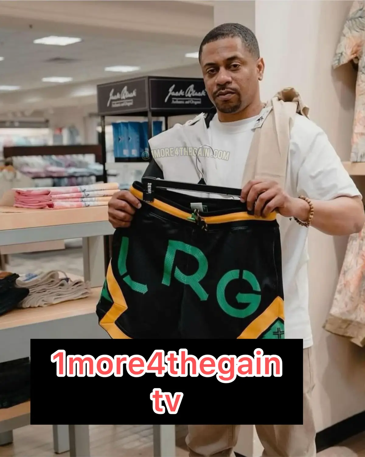 Unk Derrick Lambert Gets Endorsement Deal WithLRG Clothing #derricklambert 