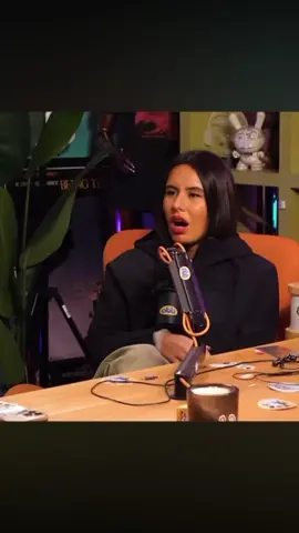 Gotta pet that black foot 😂 #tigerbelly #bobbyleeclips #theo #theovonclips #kahlyla #tigerbellypodcast #podcastclips #tigerbellyclips #theovonpodcast #theovon #theovonmoments #bobbylee 