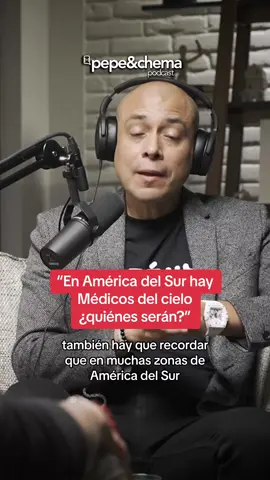 “Viajo por el mundo investigando el fenómeno inexplicable” Yohanan Díaz Vargas |Pepe&Chema podcast| #ufo #ovni #cielo #viral #fyp #ovnisreales #inexplicable #parati #podcasting #omg #medicos #doctor 